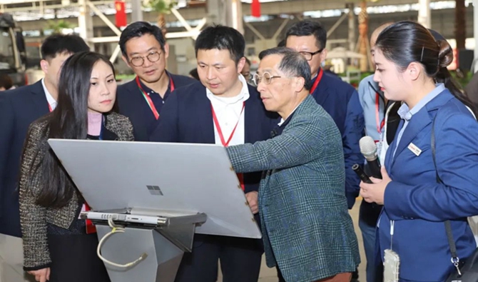 香港建造业议会一行莅临三一集团考察交流